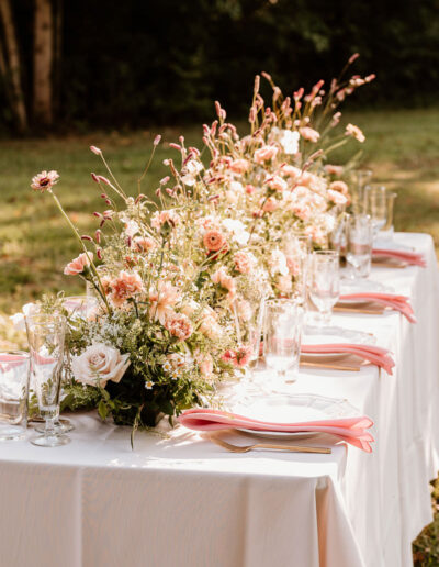 Plated table for a wedding at Firefly Haven